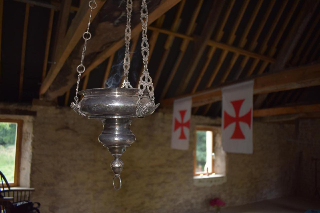 Le Manoir Des Doyens Panzió Bayeux Kültér fotó